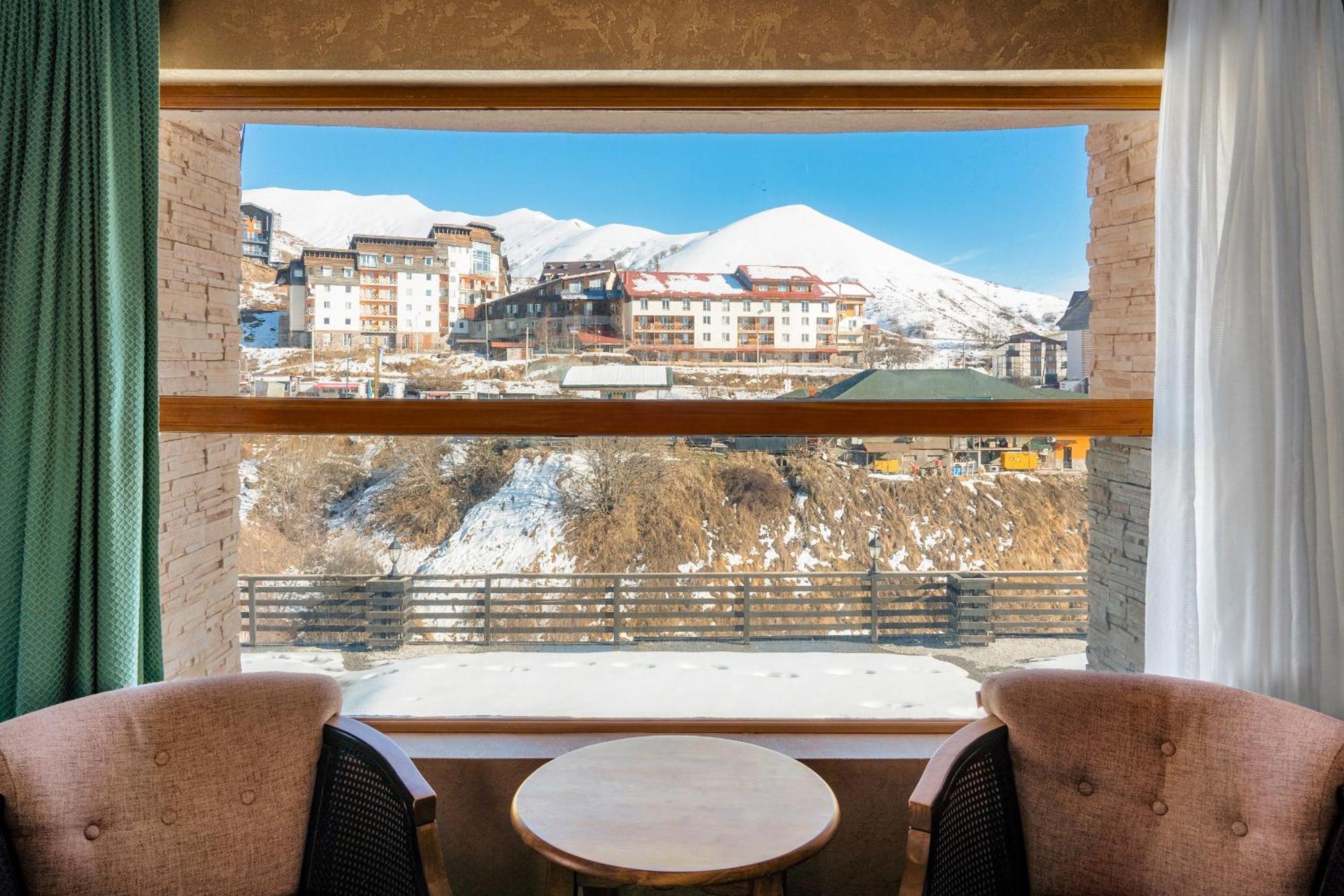 Hotel Goodaura Гудаури Экстерьер фото